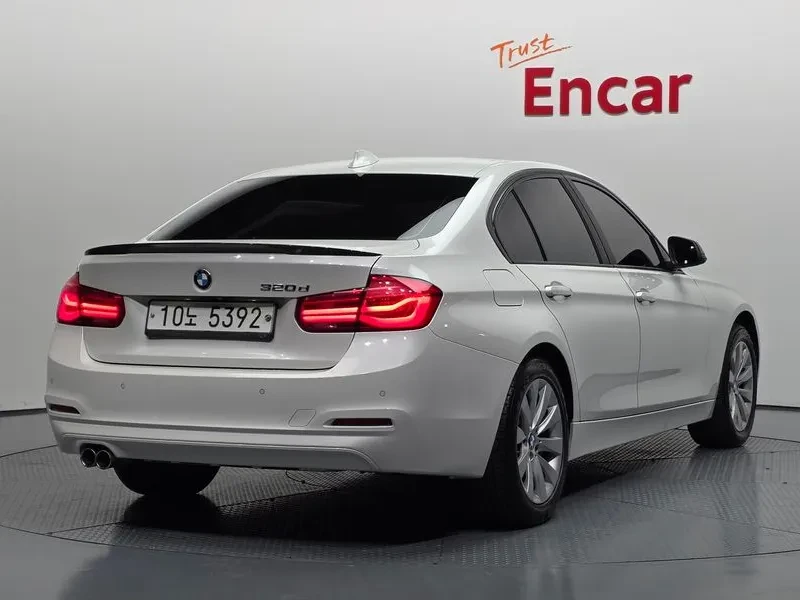 BMW 320 d, снимка 2 - Автомобили и джипове - 54592569