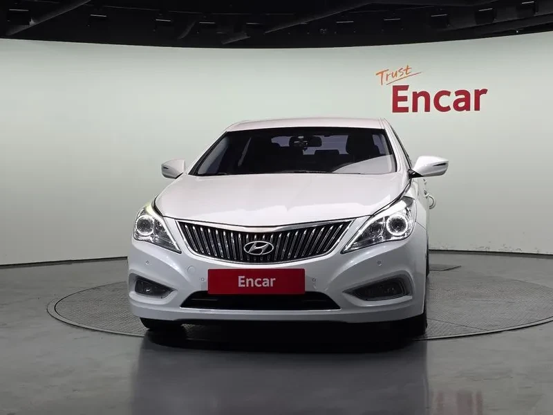 Hyundai Grandeur 2.4, снимка 3 - Автомобили и джипове - 54626085