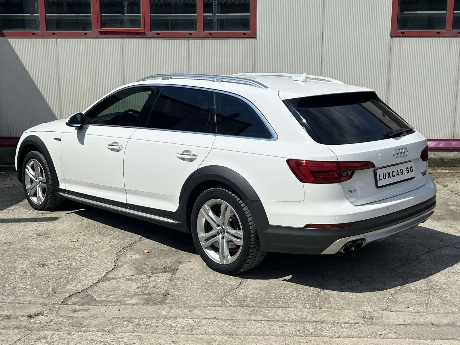 Audi A4 Allroad 3.0 TDI quattro - изображение 2