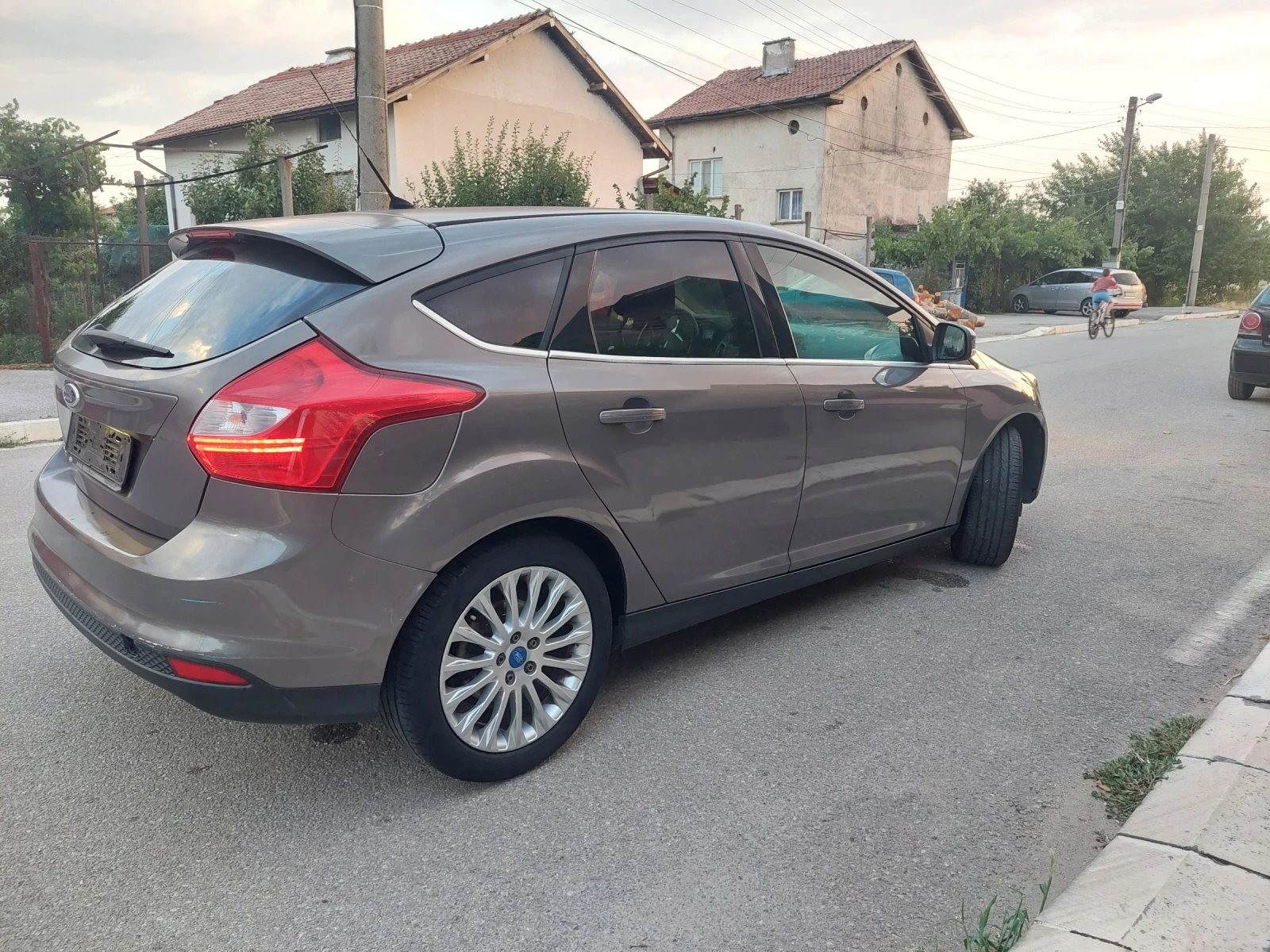 Ford Focus 1.6TDCI - изображение 7