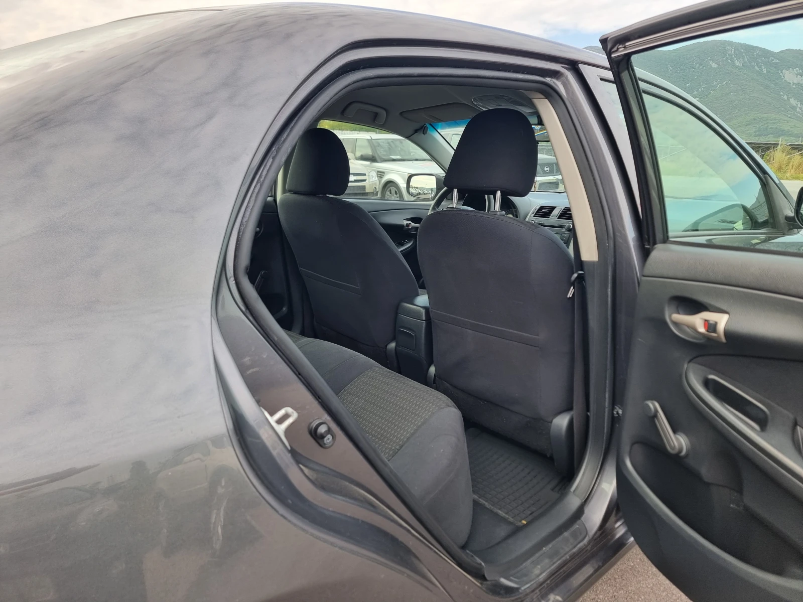 Toyota Corolla 1.4I | Mobile.bg — изображение 14
