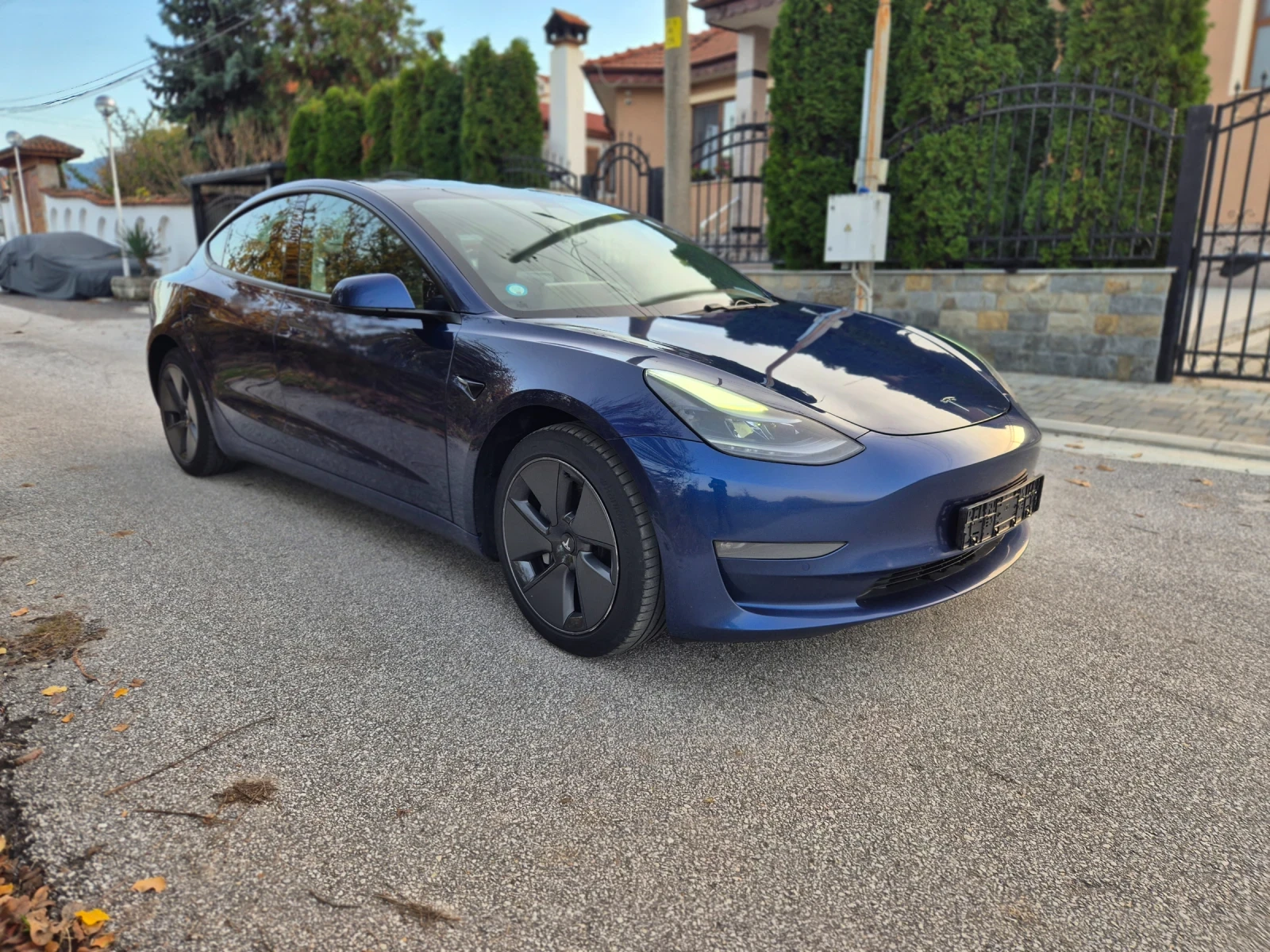 Tesla Model 3 Long Range/Dual Motor/21г - изображение 2
