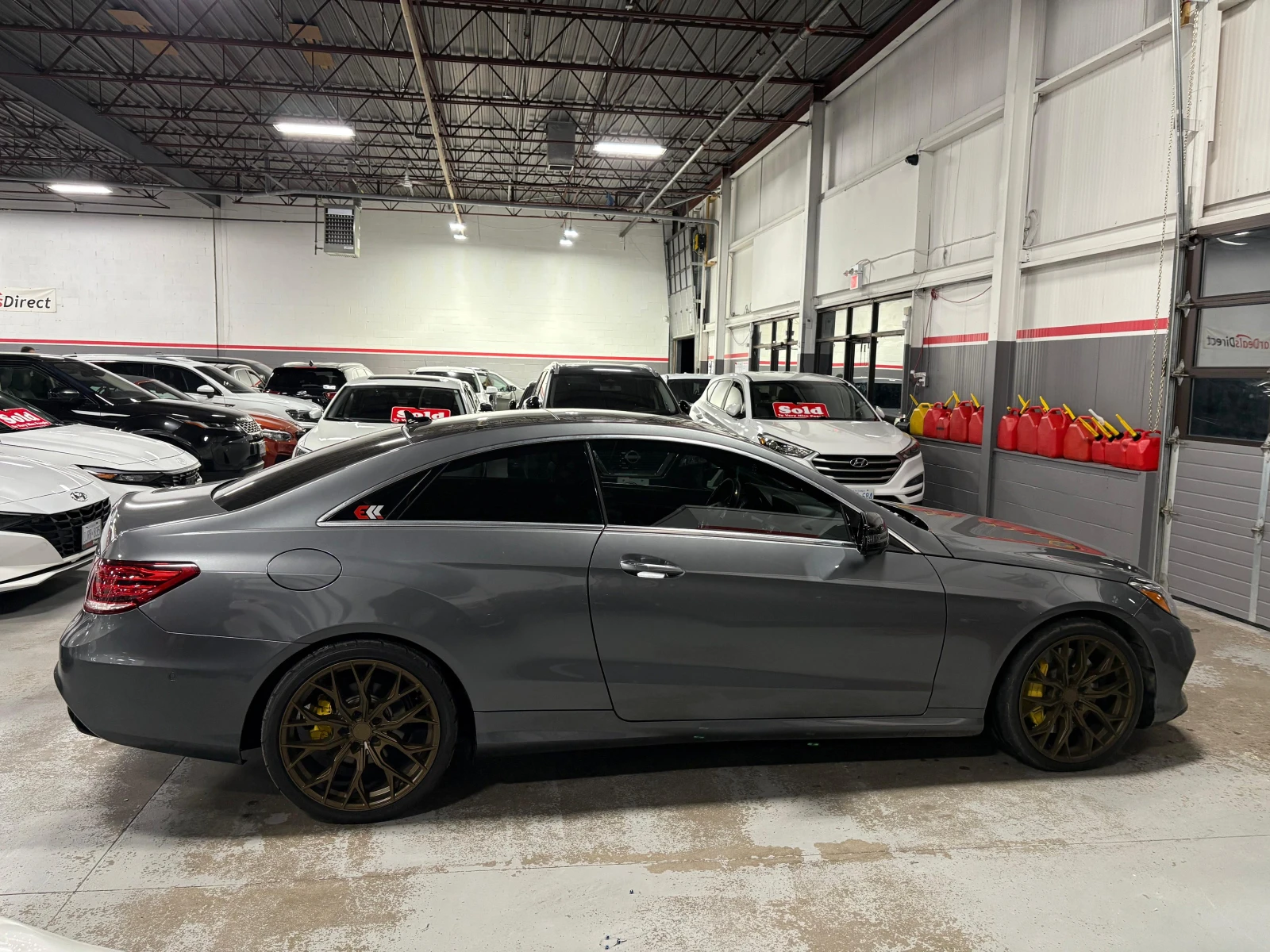 Mercedes-Benz E 500 * CARFAX * БЕЗ ПЪРВОНАЧАЛНА ВНОСКА - изображение 3