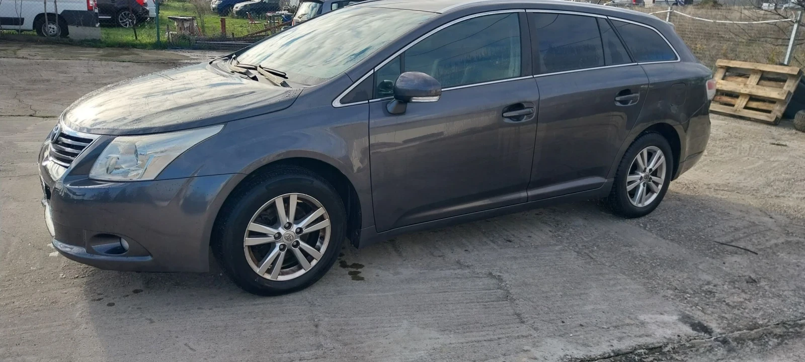 Toyota Avensis 2.0 DFD 126кс - изображение 3