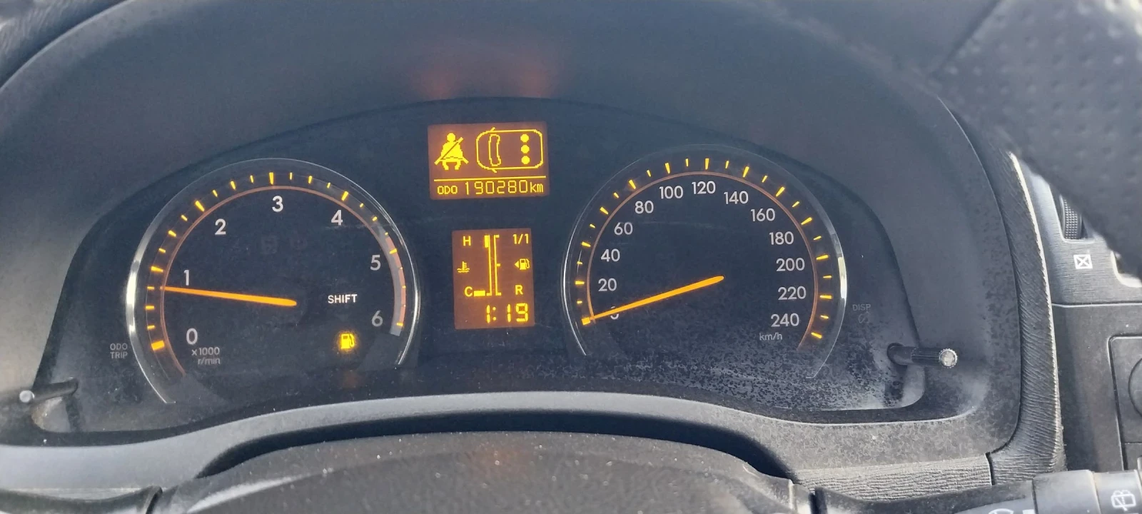 Toyota Avensis 2.0 DFD 126кс - изображение 8