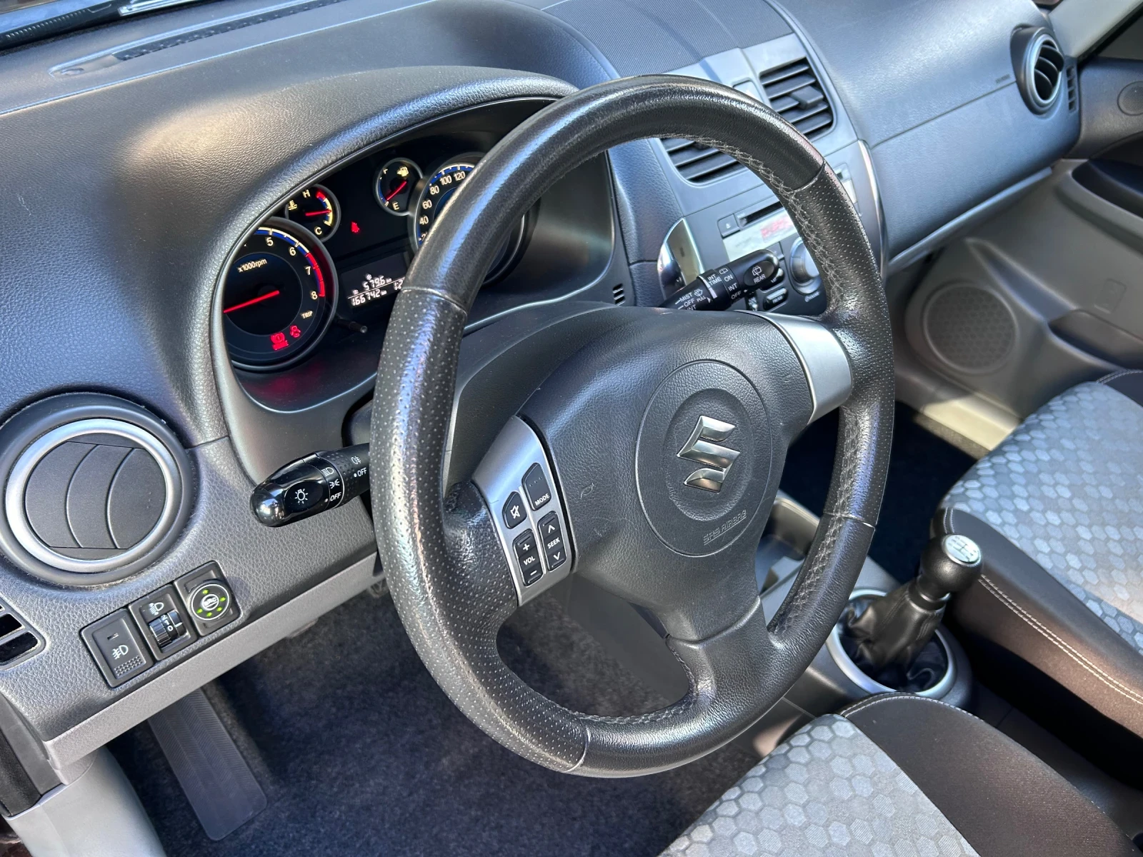 Suzuki SX4 4x4 1.6 GAS/BENZ 156 ���. ��!!! Facelift  | Mobile.bg � ����������� 10