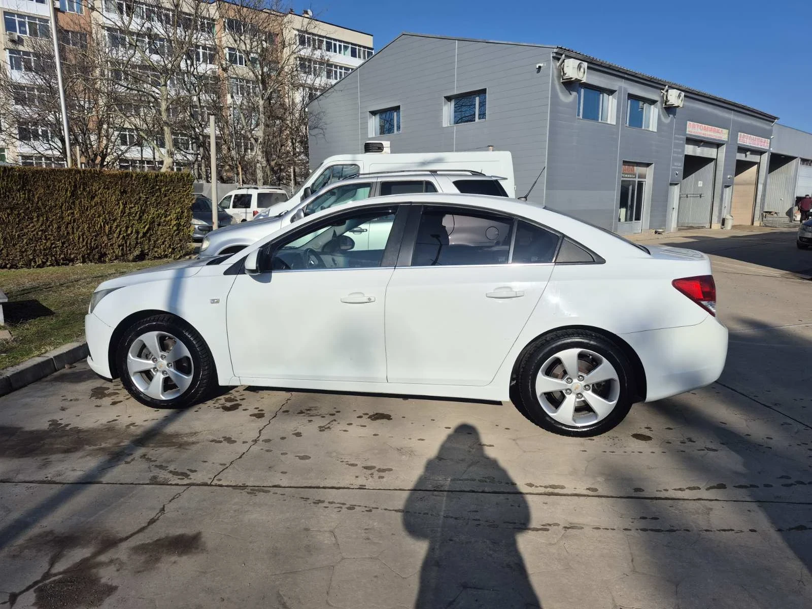 Chevrolet Cruze  - изображение 4