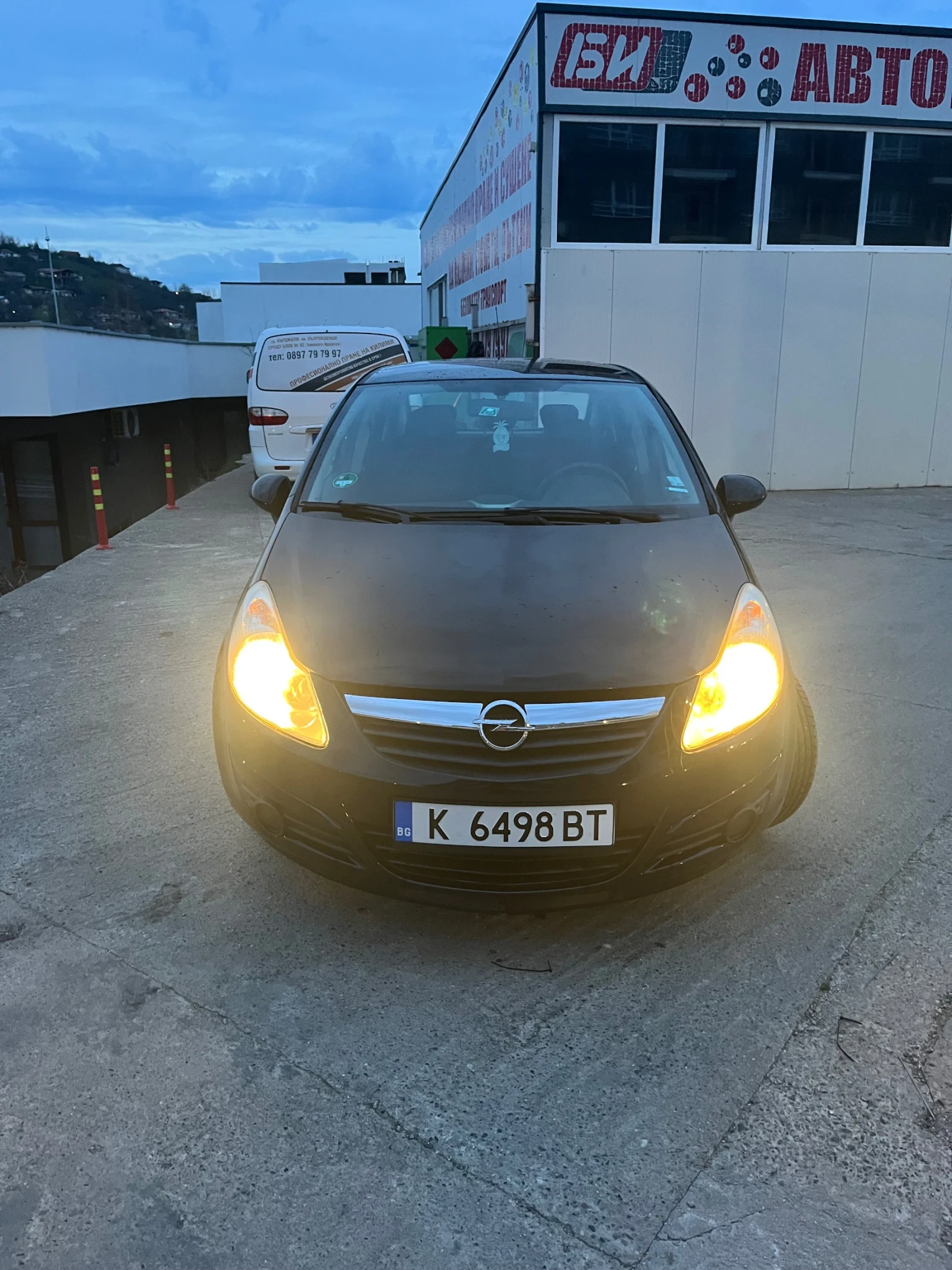 Opel Corsa 1.2, снимка 6 - Автомобили и джипове - 54170430