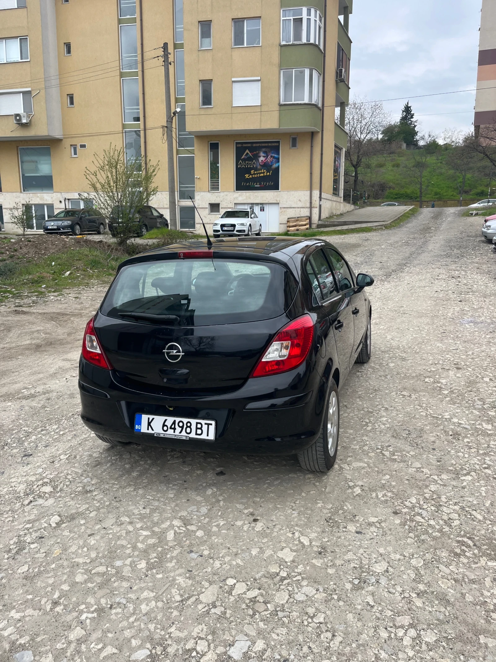 Opel Corsa 1.2, снимка 2 - Автомобили и джипове - 54170430