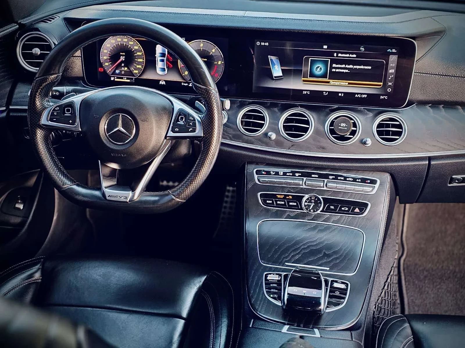 Mercedes-Benz E 350 Mercedes-Benz E 350d AMG | 2019 | FULL EXTRAS | ПЕ, снимка 5 - Автомобили и джипове - 54208030