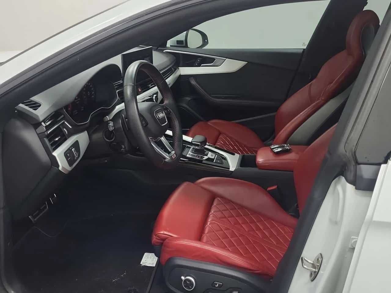 Audi S5 * TECHNIK * 360 КАМЕРА * 2 КЛЮЧА * ЧЕРВЕН САЛОН * , снимка 9 - Автомобили и джипове - 54276863