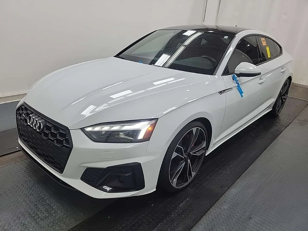 Audi S5 * TECHNIK * 360 КАМЕРА * 2 КЛЮЧА * ЧЕРВЕН САЛОН * 