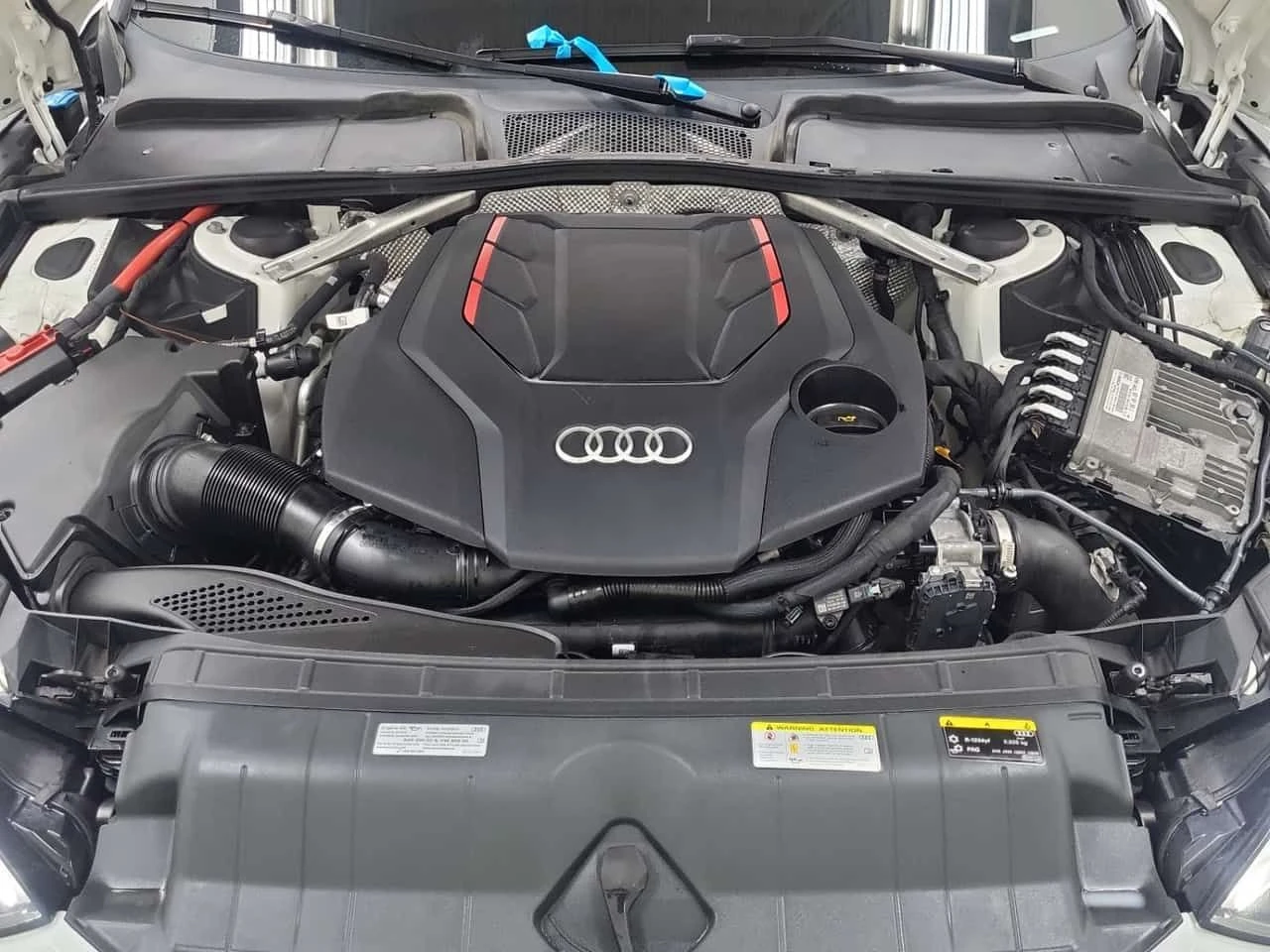 Audi S5 * TECHNIK * 360 КАМЕРА * 2 КЛЮЧА * ЧЕРВЕН САЛОН * , снимка 17 - Автомобили и джипове - 54276863