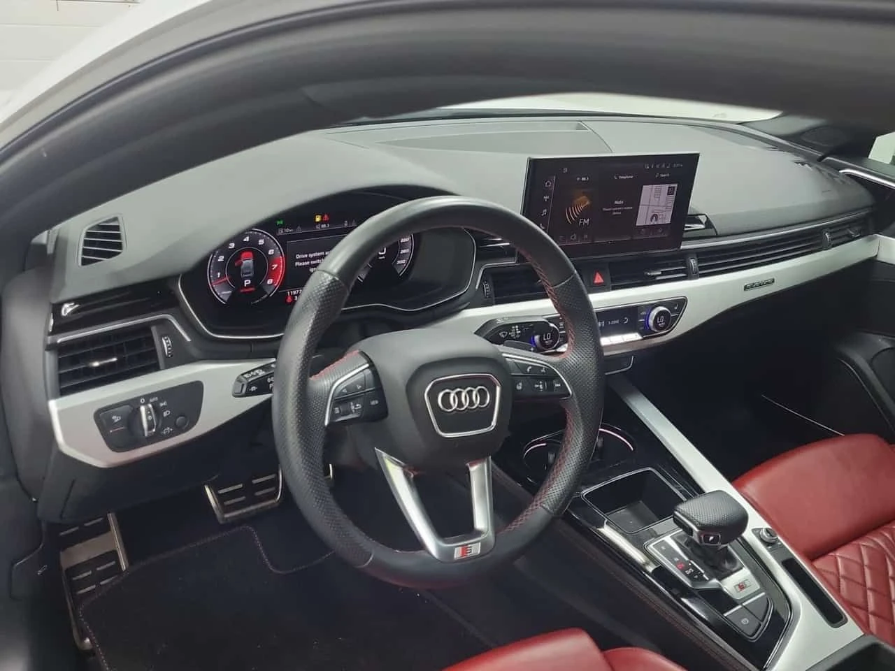 Audi S5 * TECHNIK * 360 КАМЕРА * 2 КЛЮЧА * ЧЕРВЕН САЛОН * , снимка 11 - Автомобили и джипове - 54276863