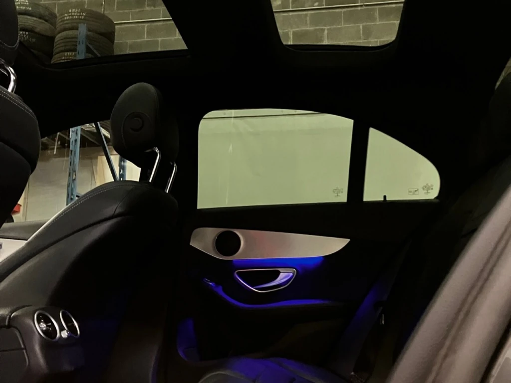Mercedes-Benz C 300 4MATIC, снимка 13 - Автомобили и джипове - 54779539