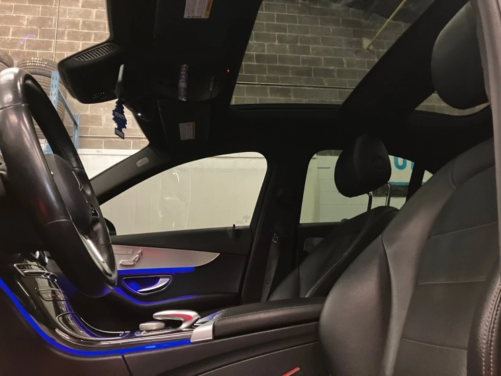 Mercedes-Benz C 300 4MATIC, снимка 11 - Автомобили и джипове - 54779539