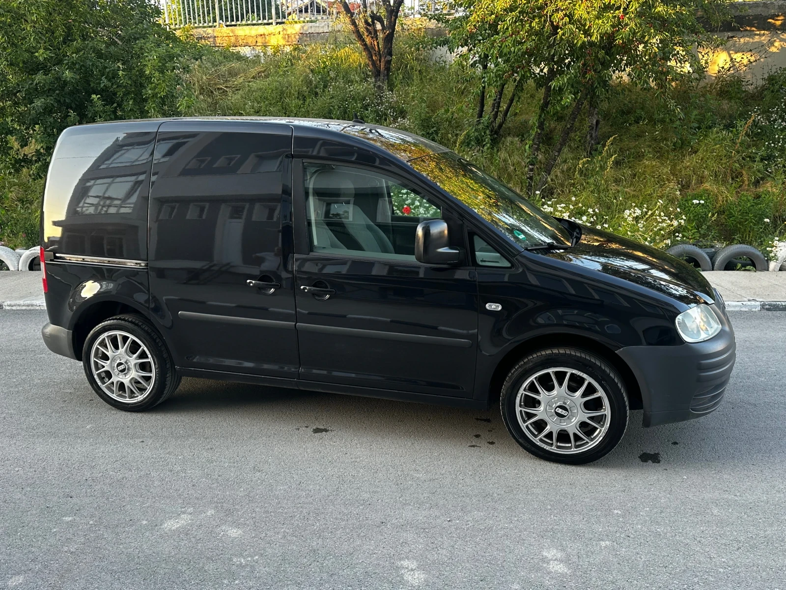 VW Caddy, снимка 6 - Автомобили и джипове - 54941984