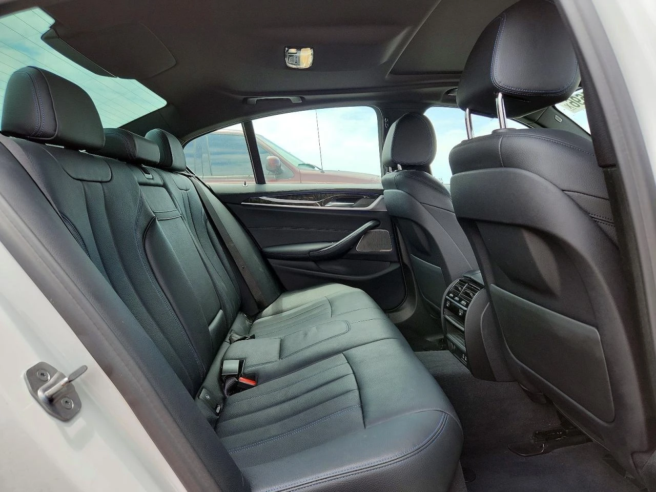 BMW 540 XDRIVE #PANO# #������# !FULL! | Mobile.bg � ����������� 10