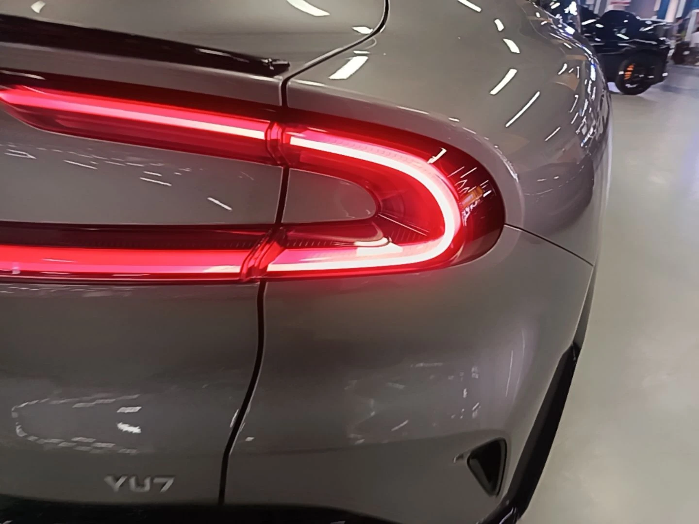 Xiaomi YU7 AWD Pro Version 96.3 kWh | Mobile.bg � ����������� 7