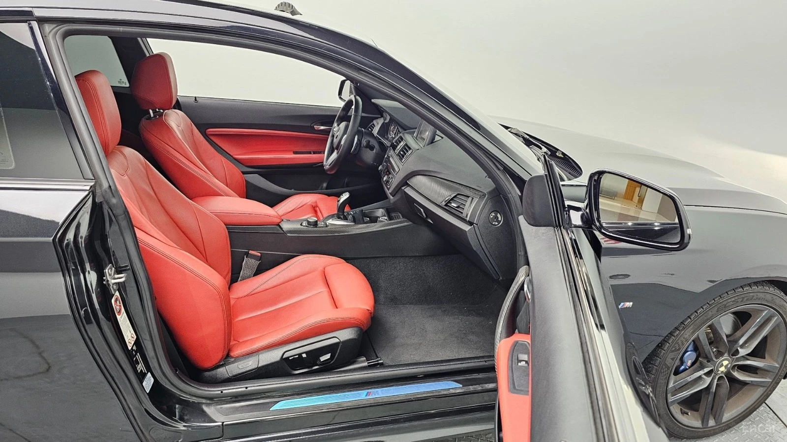 BMW 220 M SPORT COUPE* КОЖА* ПОДГРЕВ* ПАНО, снимка 8 - Автомобили и джипове - 55596582