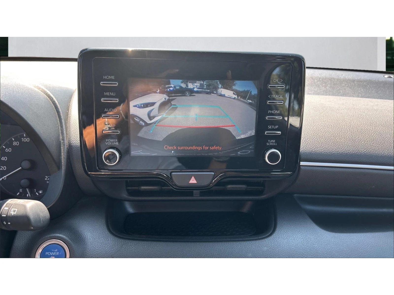 Toyota Yaris Месечна вноска от 220  , снимка 15 - Автомобили и джипове - 55800096