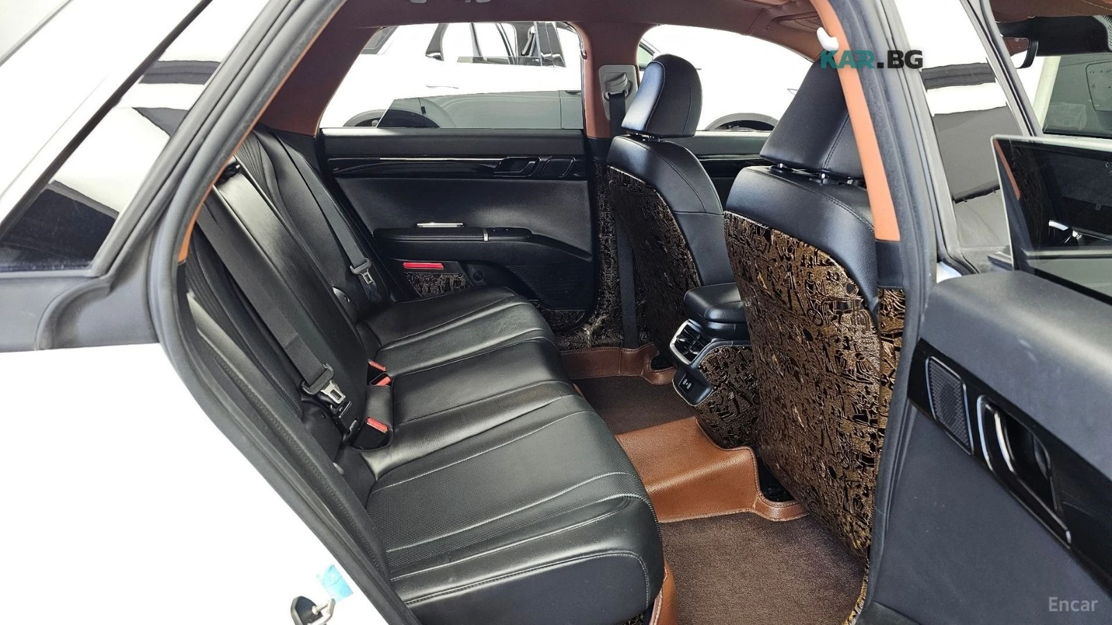 Hyundai Grandeur 3.5* LPG* DISTRONIC* ОБДУХ* МАСАЖИ* ПОДГРЕВ* , снимка 10 - Автомобили и джипове - 55990152