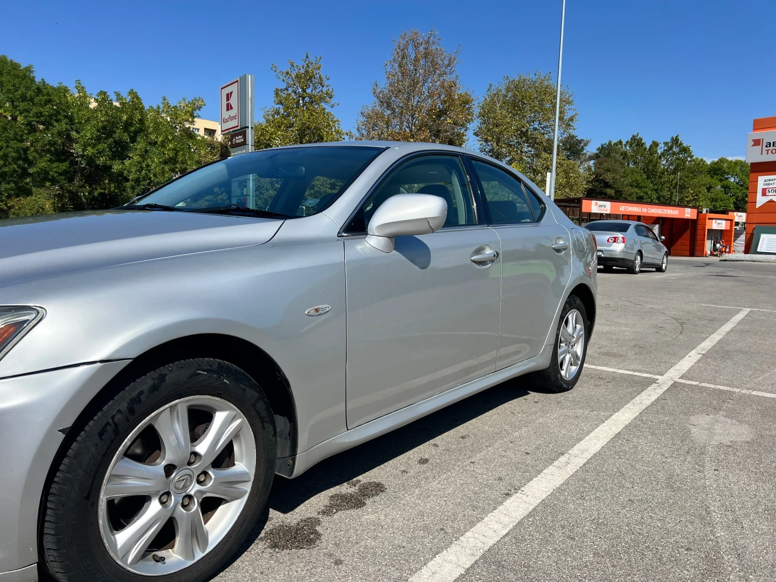 Lexus IS 220d, снимка 12 - Автомобили и джипове - 56153107