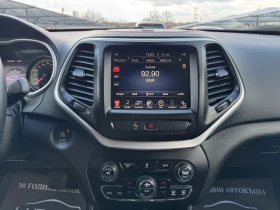 Jeep Cherokee 3.2i-4X4-TRAILHAWK-111хил.км-ТОП, снимка 12