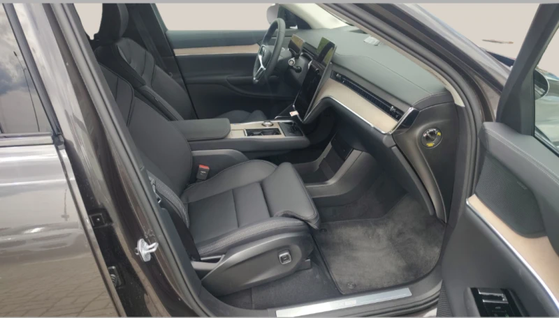 Volvo EX90 111 kWh, снимка 13 - Автомобили и джипове - 53268388