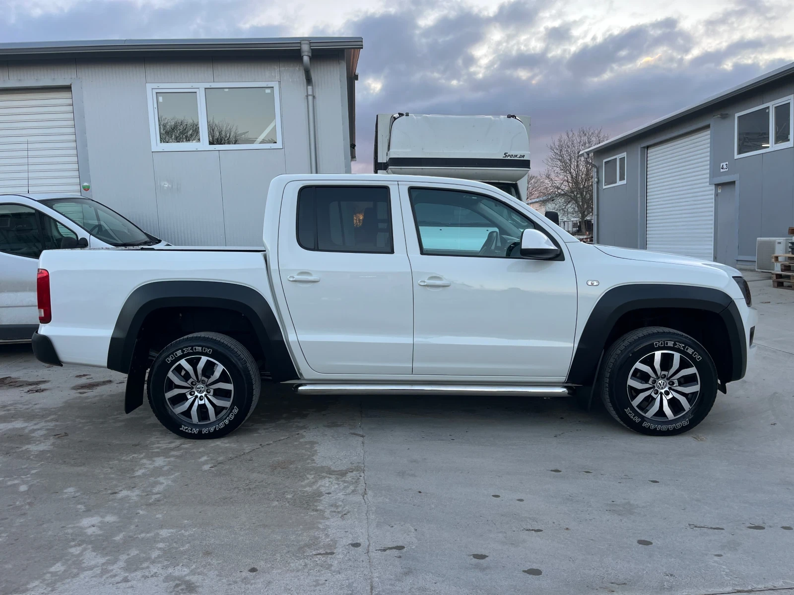 VW Amarok 2, 0TDI-2016г/4х4/РЪЧНИ СКОРОСТИ/ТОП СЪСТОЯНИЕ!!! - изображение 8