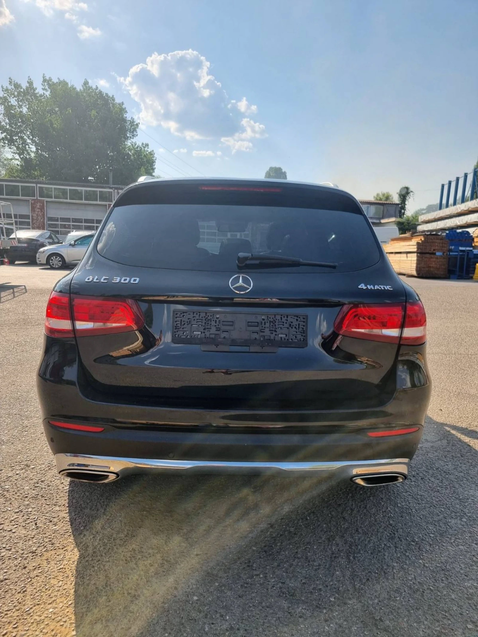 Mercedes-Benz GLC 300 4 matic - изображение 2