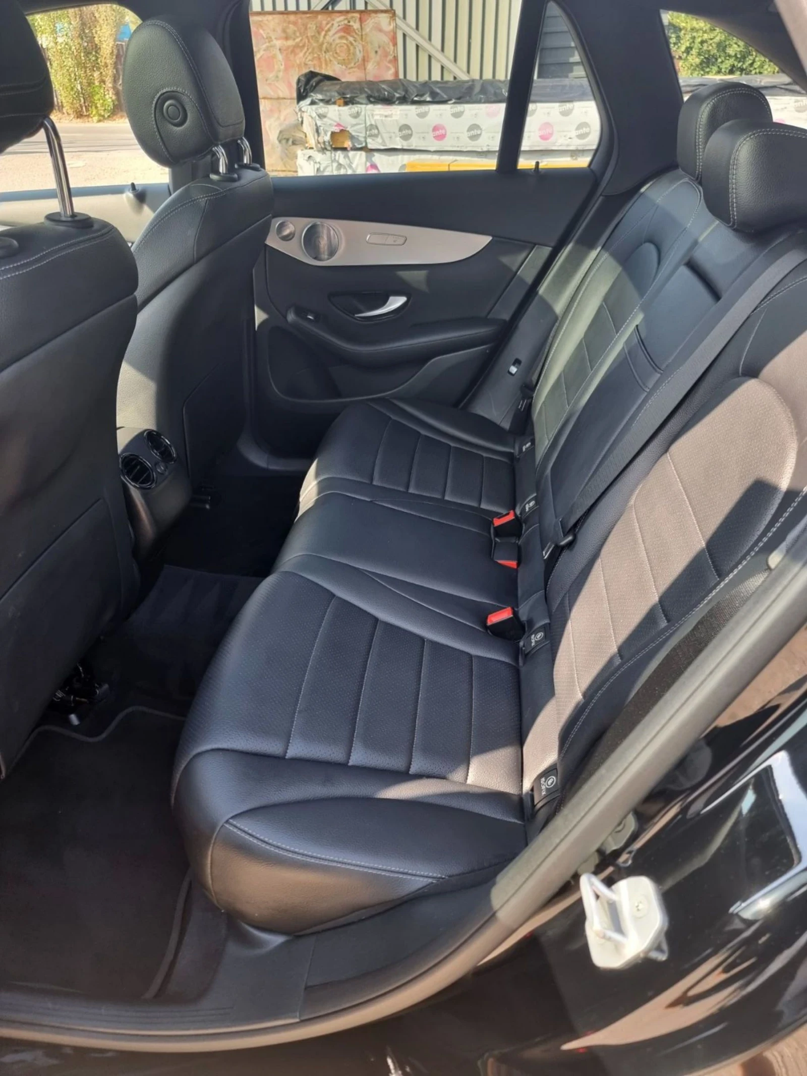 Mercedes-Benz GLC 300 4 matic - изображение 9