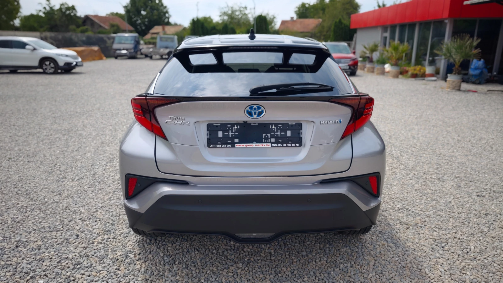 Toyota C-HR BATTERY LIFE450000km/DISTR/СЛЕДИ ПЪТ И ЗНАЦИ/ПОДГР - изображение 8