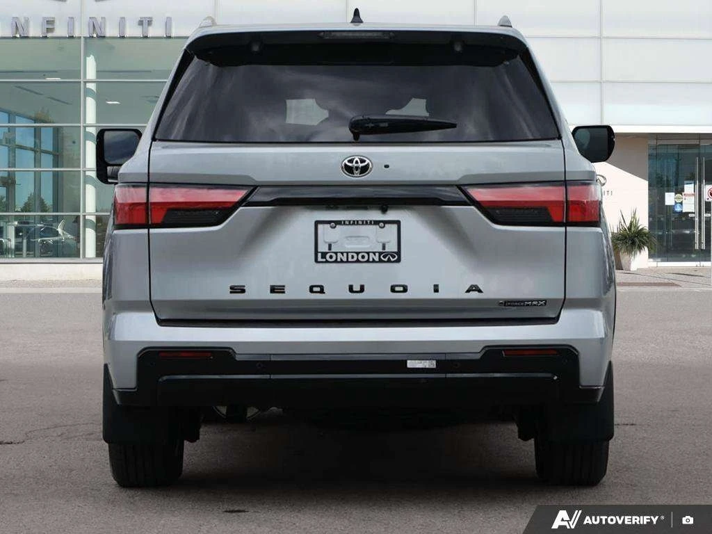 Toyota Sequoia * 85 Series * CARFAX * БЕЗ ПЪРВОНАЧАЛНА ВНОСКА - изображение 4