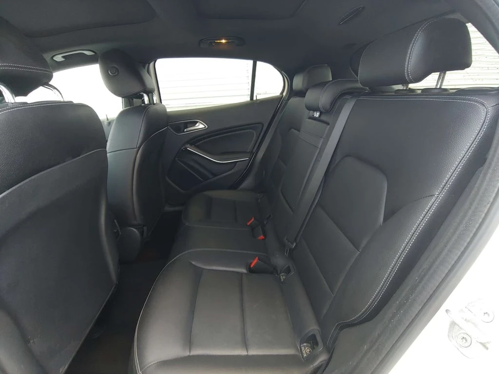 Mercedes-Benz GLA * GLA250 4M * CARFAX * ��� ������������ ������ | Mobile.bg � ����������� 12