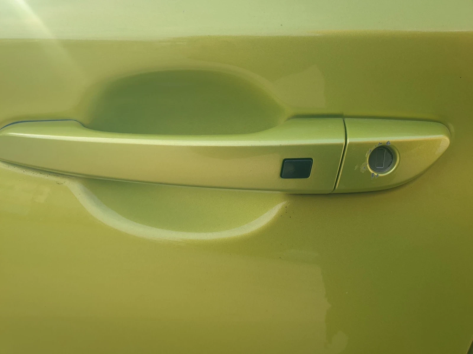 Hyundai Kona 1.0 GDI  FULL, снимка 12 - Автомобили и джипове - 53956044