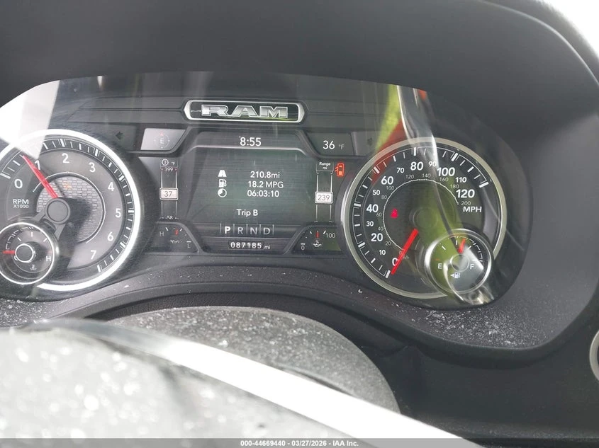 Dodge RAM 1500 5.7l Big Horn 4X4 5'7 Box, снимка 7 - Автомобили и джипове - 54307548