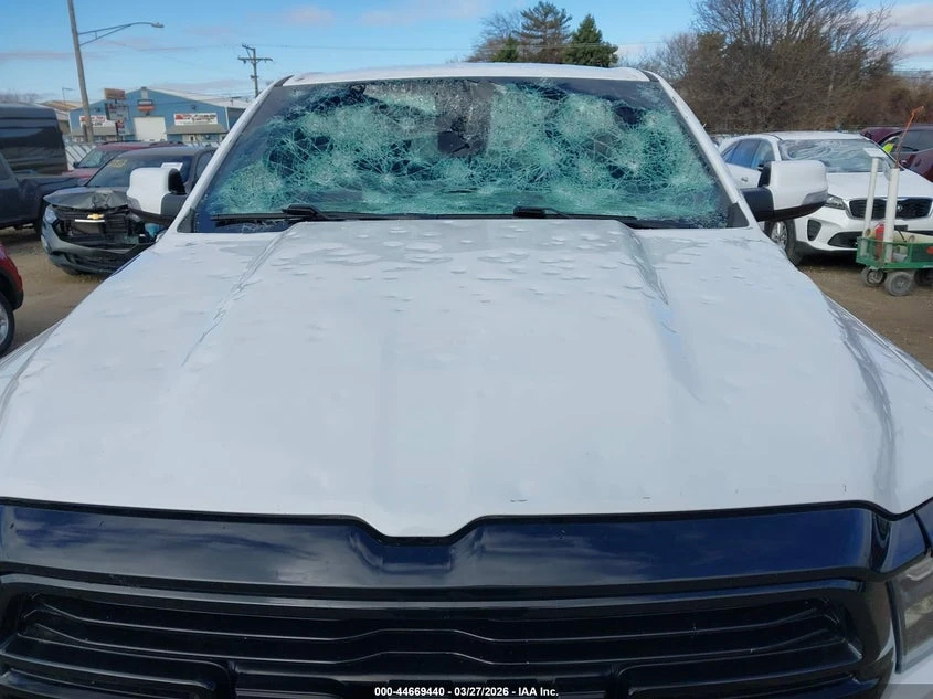 Dodge RAM 1500 5.7l Big Horn 4X4 5'7 Box, снимка 6 - Автомобили и джипове - 54307548