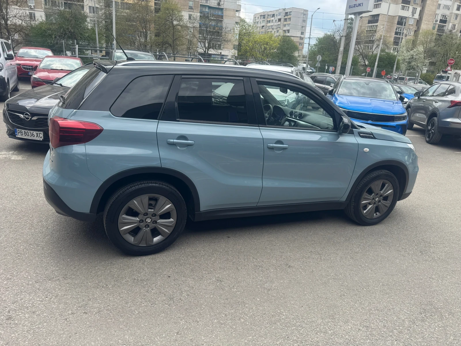 Suzuki Vitara 1.4 Turbo 4x4 Automatic, снимка 8 - Автомобили и джипове - 54350184