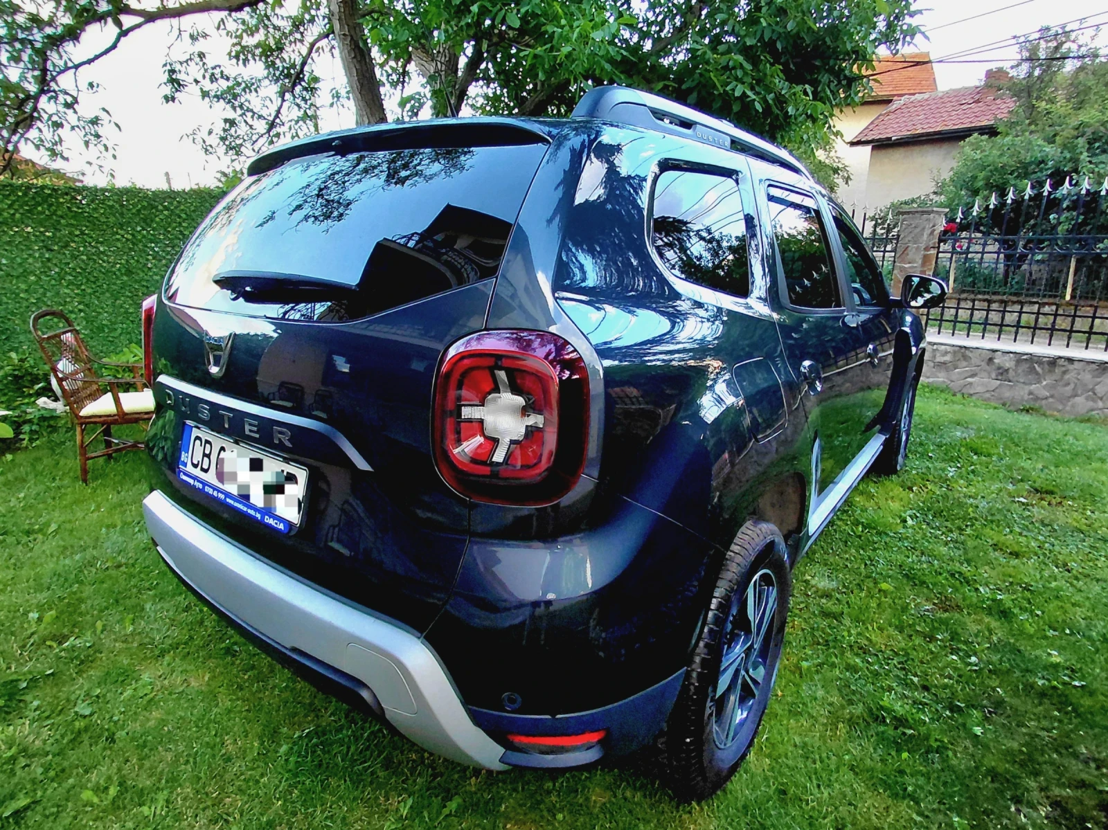 Dacia Duster 4х4/от България/всички екстри/120К реални км., снимка 5 - Автомобили и джипове - 55067324