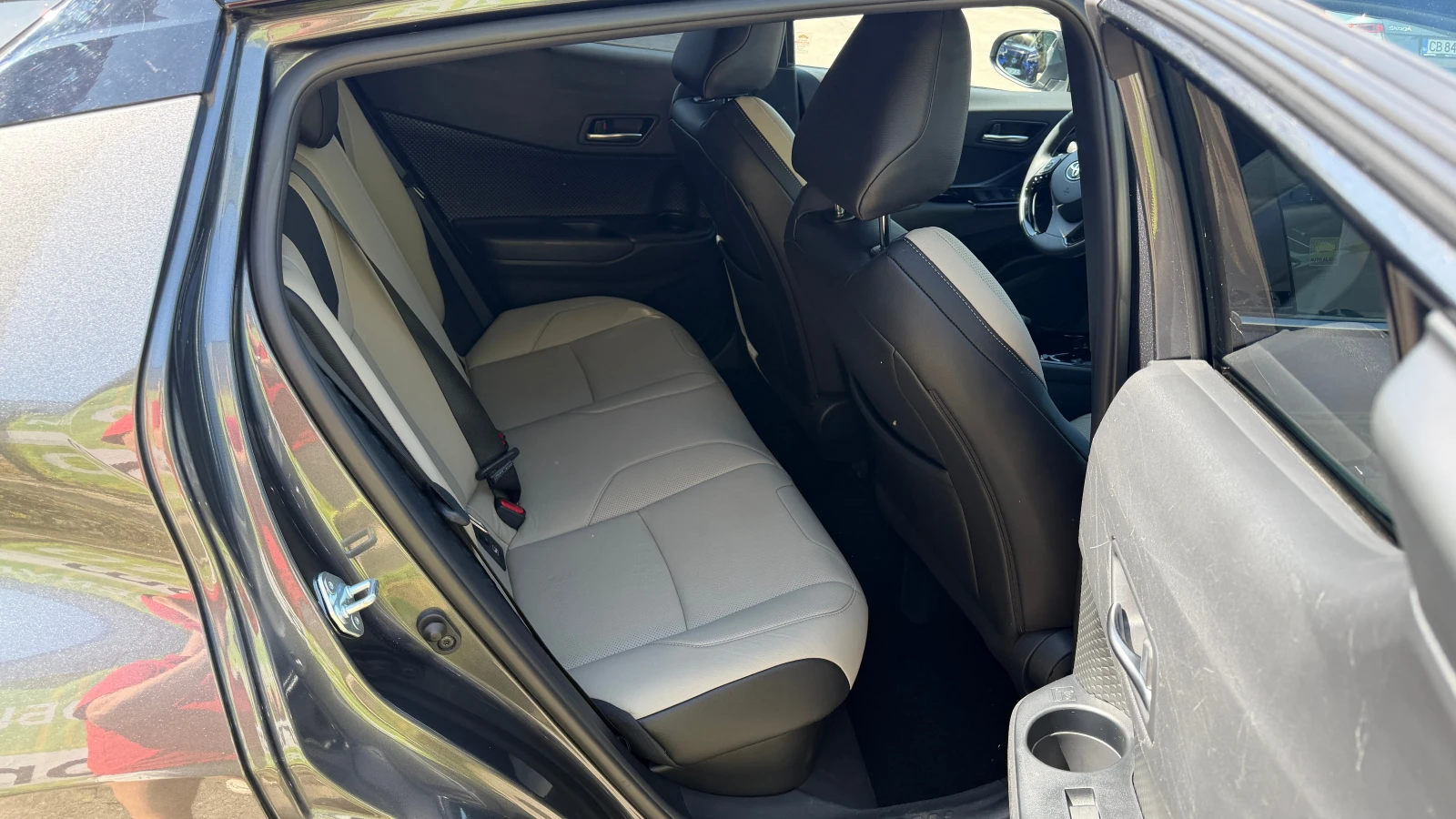 Toyota C-HR 2.0 Luxury � �������� | Mobile.bg � ����������� 11
