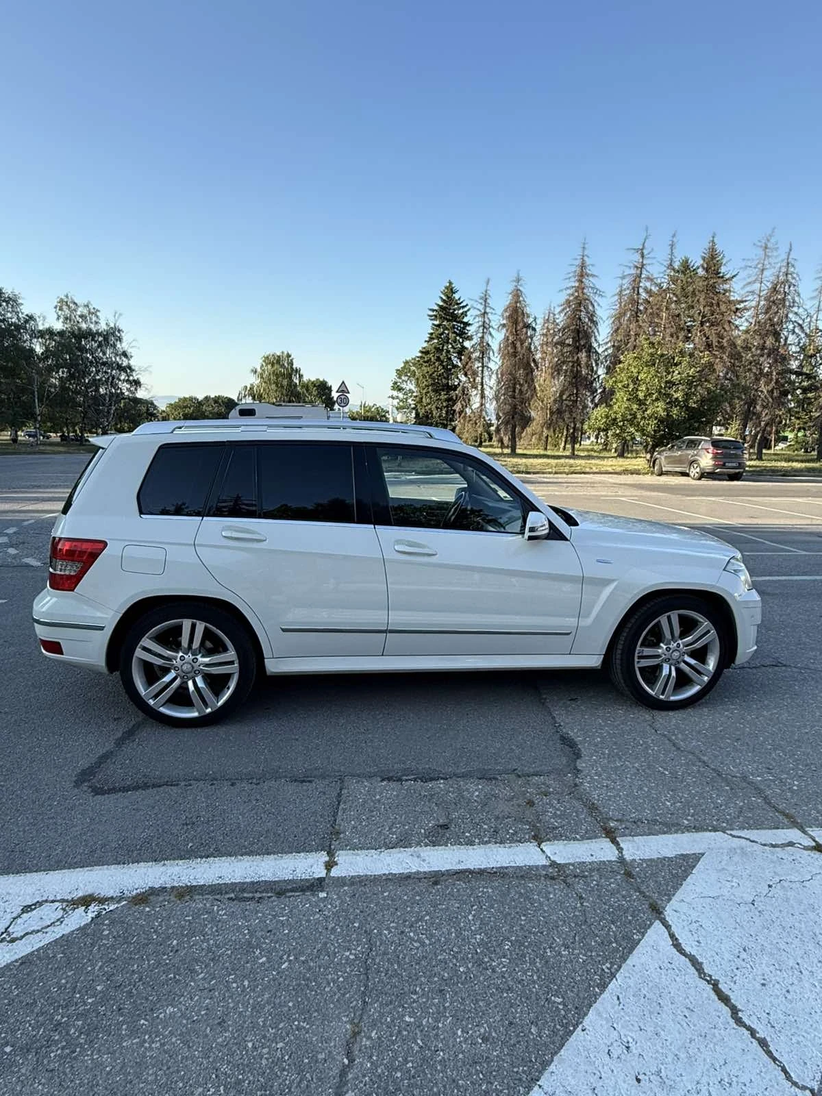 Mercedes-Benz GLK 220CDI, снимка 3 - Автомобили и джипове - 55582123