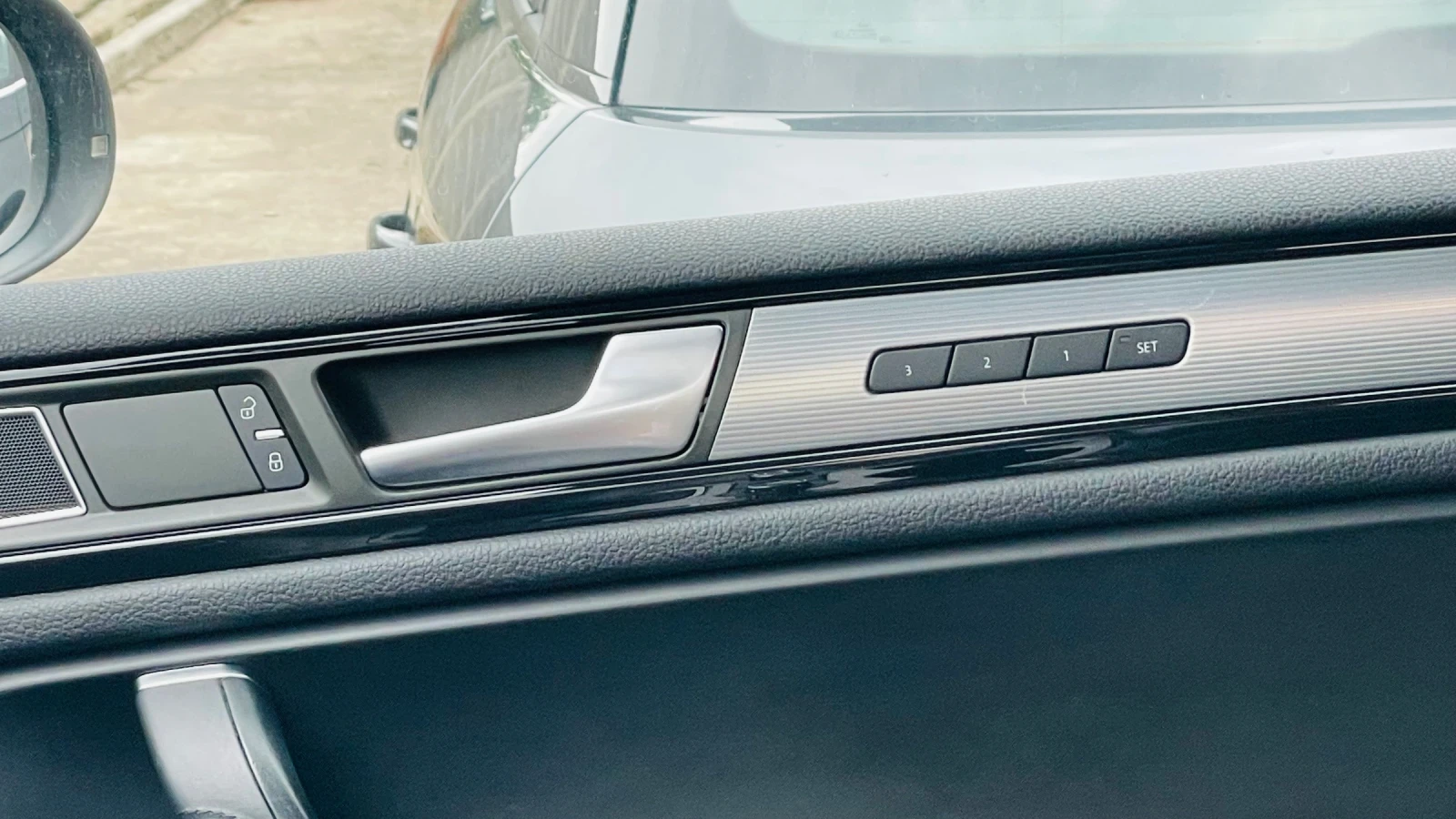 VW Touareg ЛИЗИНГ-БАРТЕР R-line, снимка 14 - Автомобили и джипове - 55596742