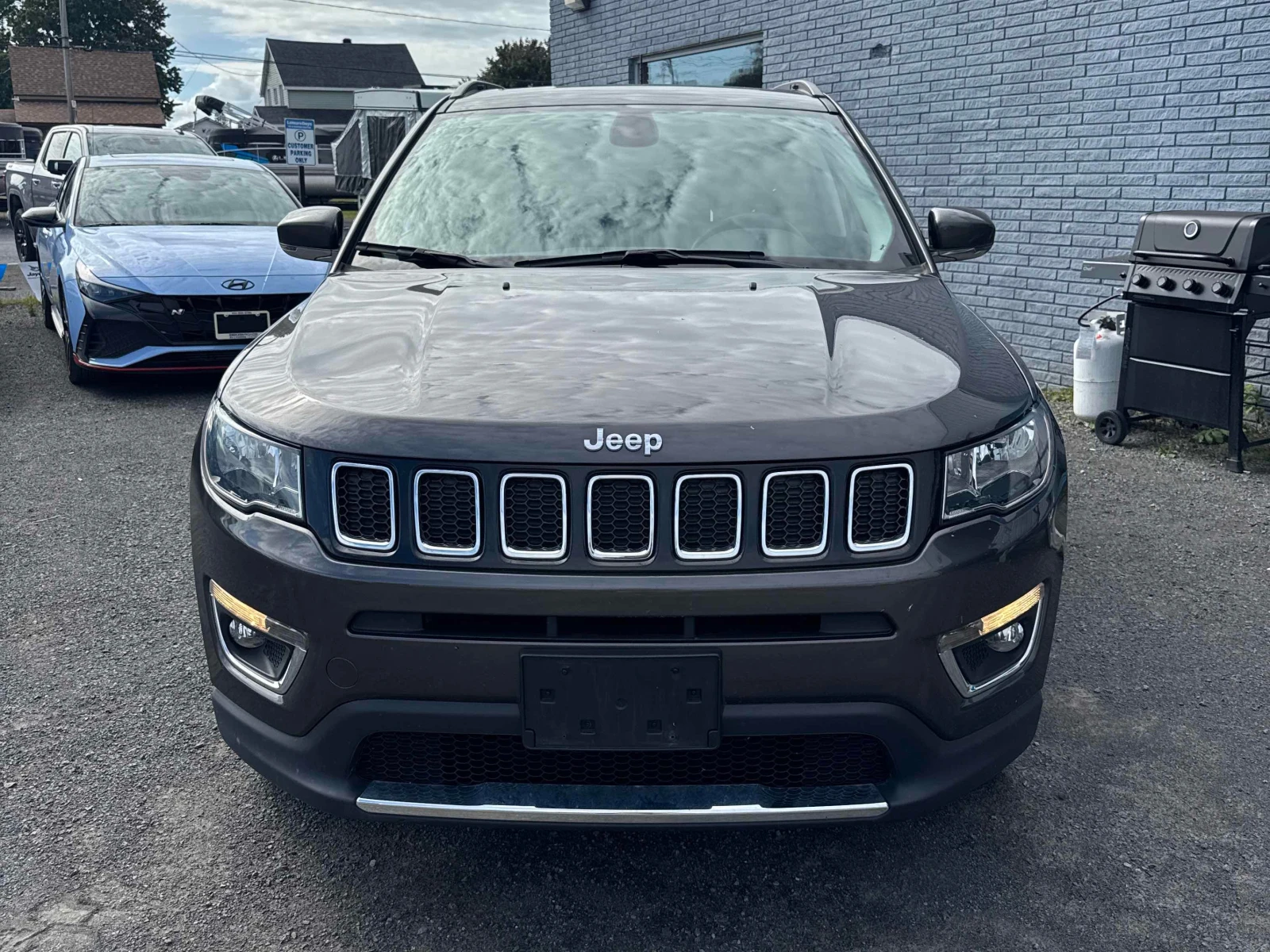 Jeep Compass Limited* CARFAX* АВТОКРЕДИТ БЕЗ ПЪРВОНАЧАЛНА ВНОСК, снимка 6 - Автомобили и джипове - 55999676