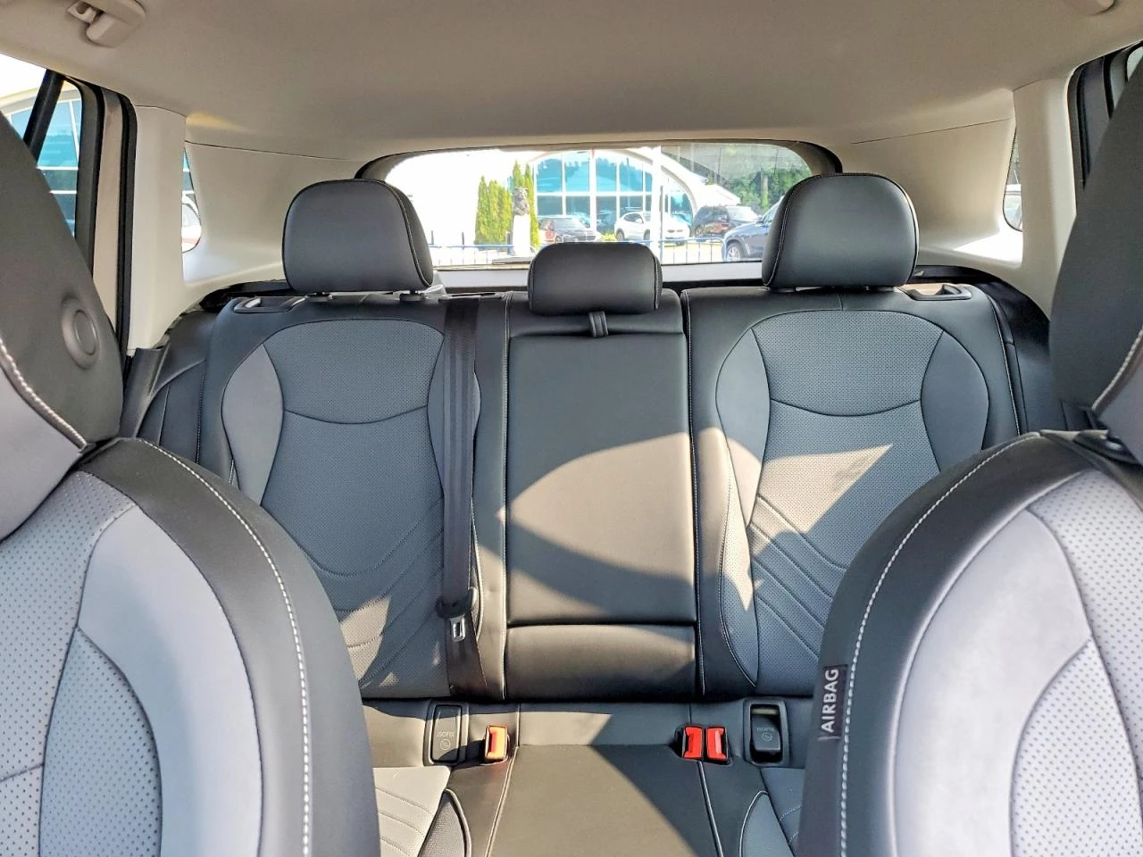 VW Tiguan SE, снимка 10 - Автомобили и джипове - 56071395