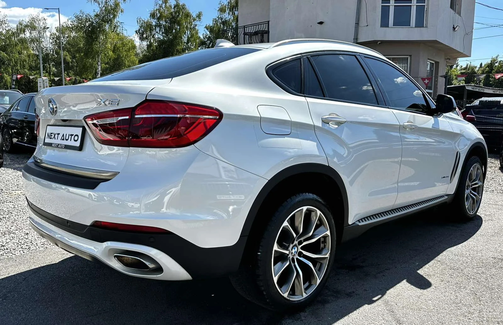 BMW X6 3.0D 313HP SOFT CLOSE H/K HUD 360' ОБДУХВАНЕ, снимка 5 - Автомобили и джипове - 56117526