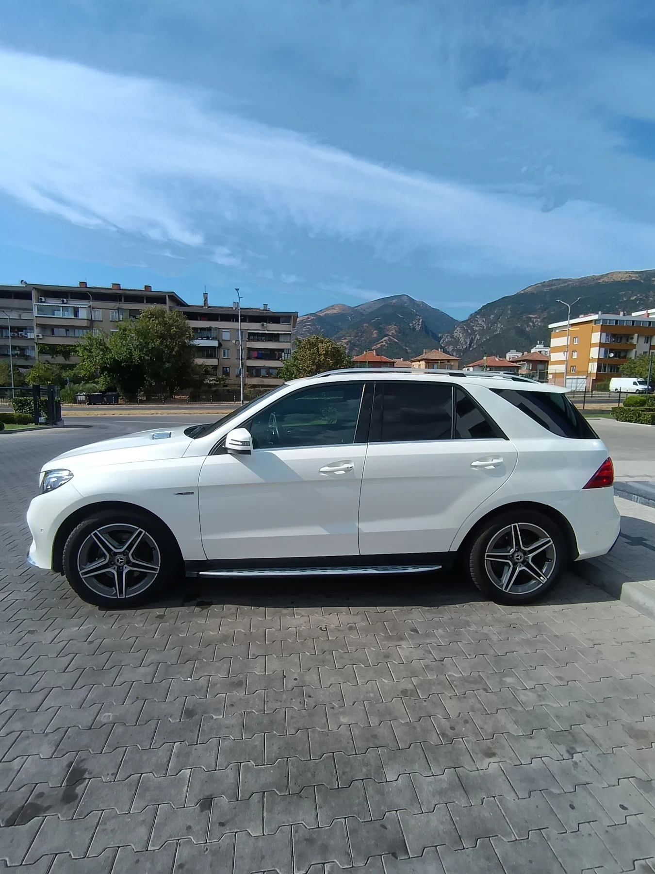 Mercedes-Benz GLE 350, снимка 7 - Автомобили и джипове - 56182996
