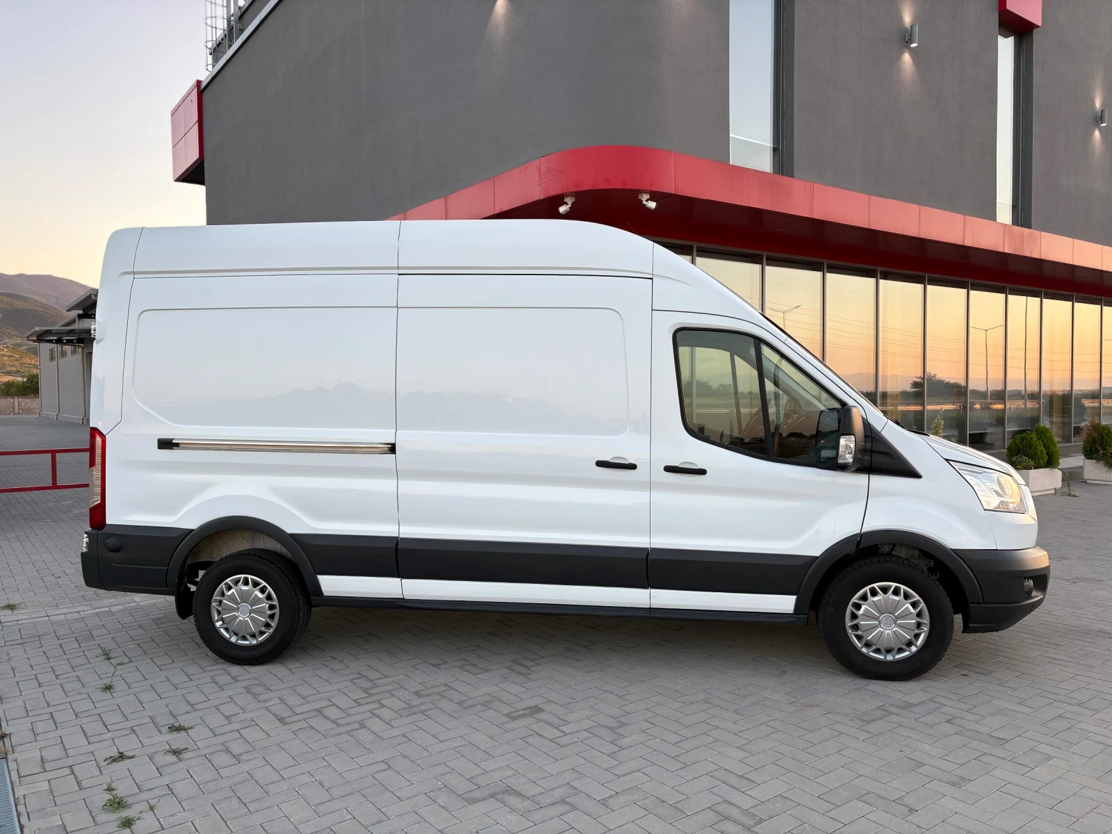 Ford Transit  - изображение 4