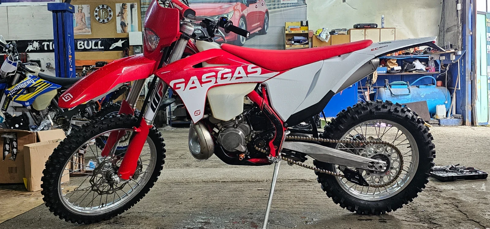 GASGAS EC 300 TPI МAНИВЕЛА 72Ч - изображение 2