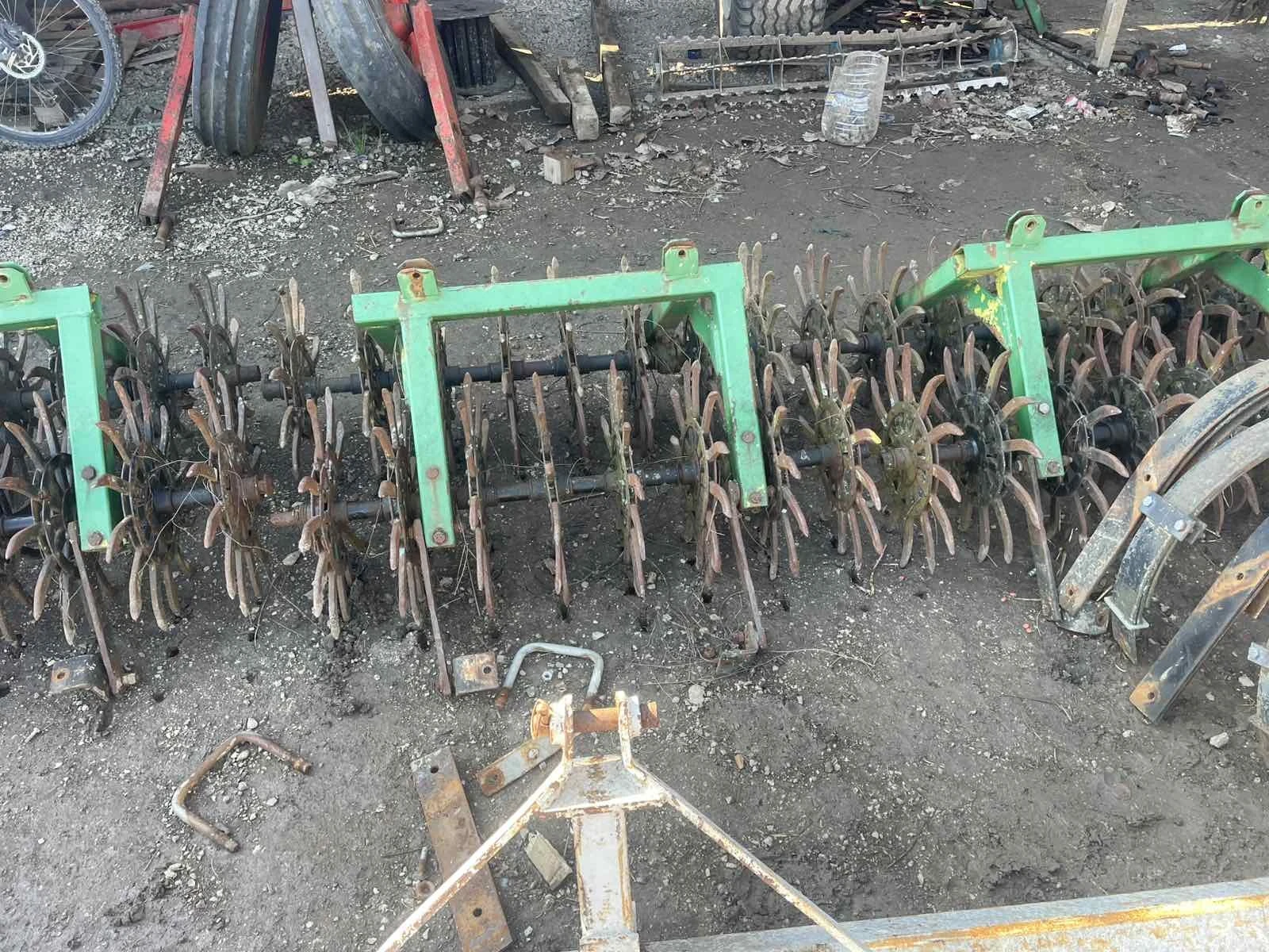 Друг вид Български Ротационна мотика